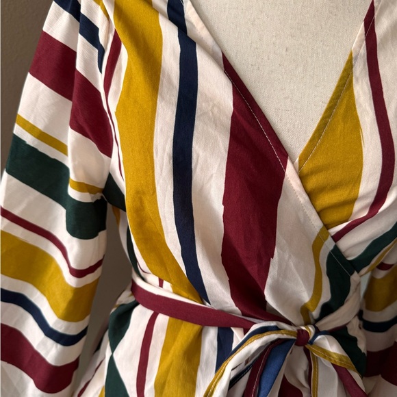 Striped chic wrapped long sleeve top - Picture 5 of 8